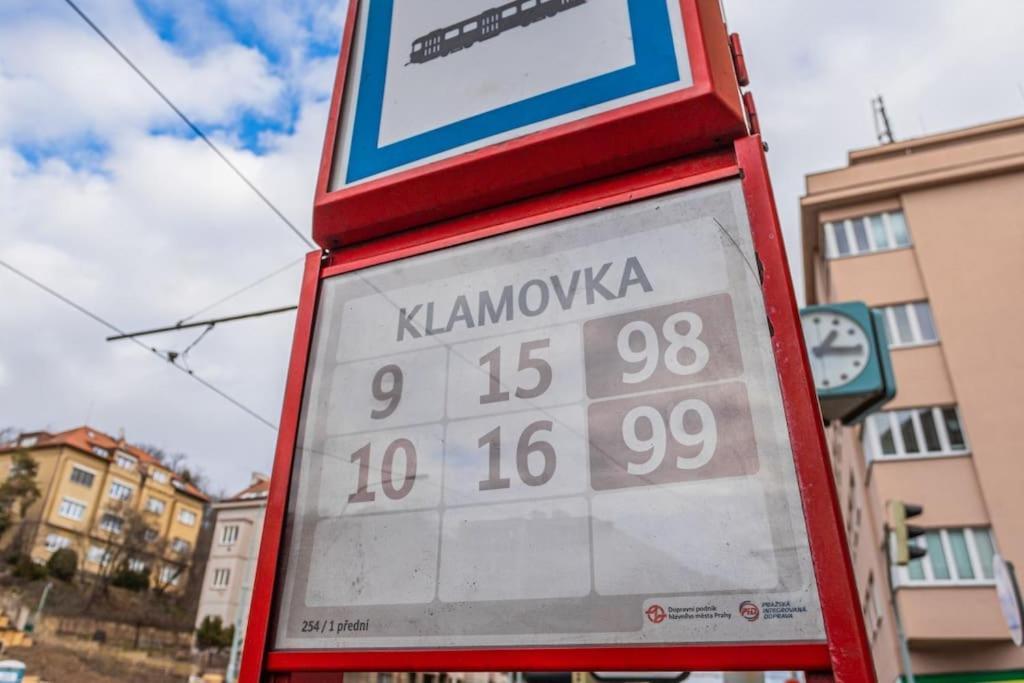 Apartamento On-site Free Parking, 12 To Min Centre, Supermarket Praga